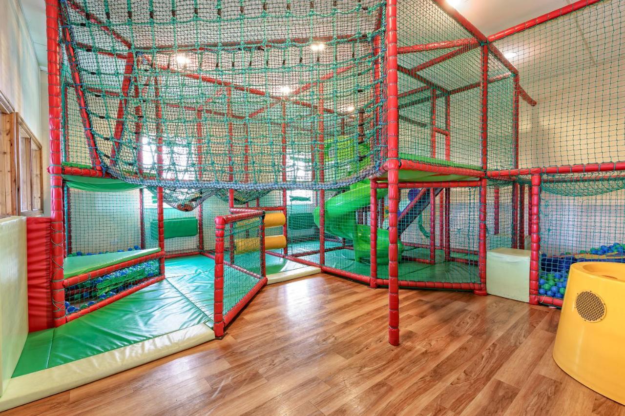 Woodlands Hall Hotel Ederyn Εξωτερικό φωτογραφία